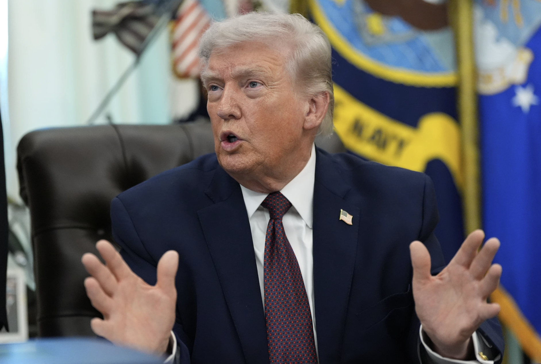 Mỹ có thể ngừng chiến với Iran mà không cần thỏa thuận, "nhường" Hormuz cho các nước khác - Ảnh 1