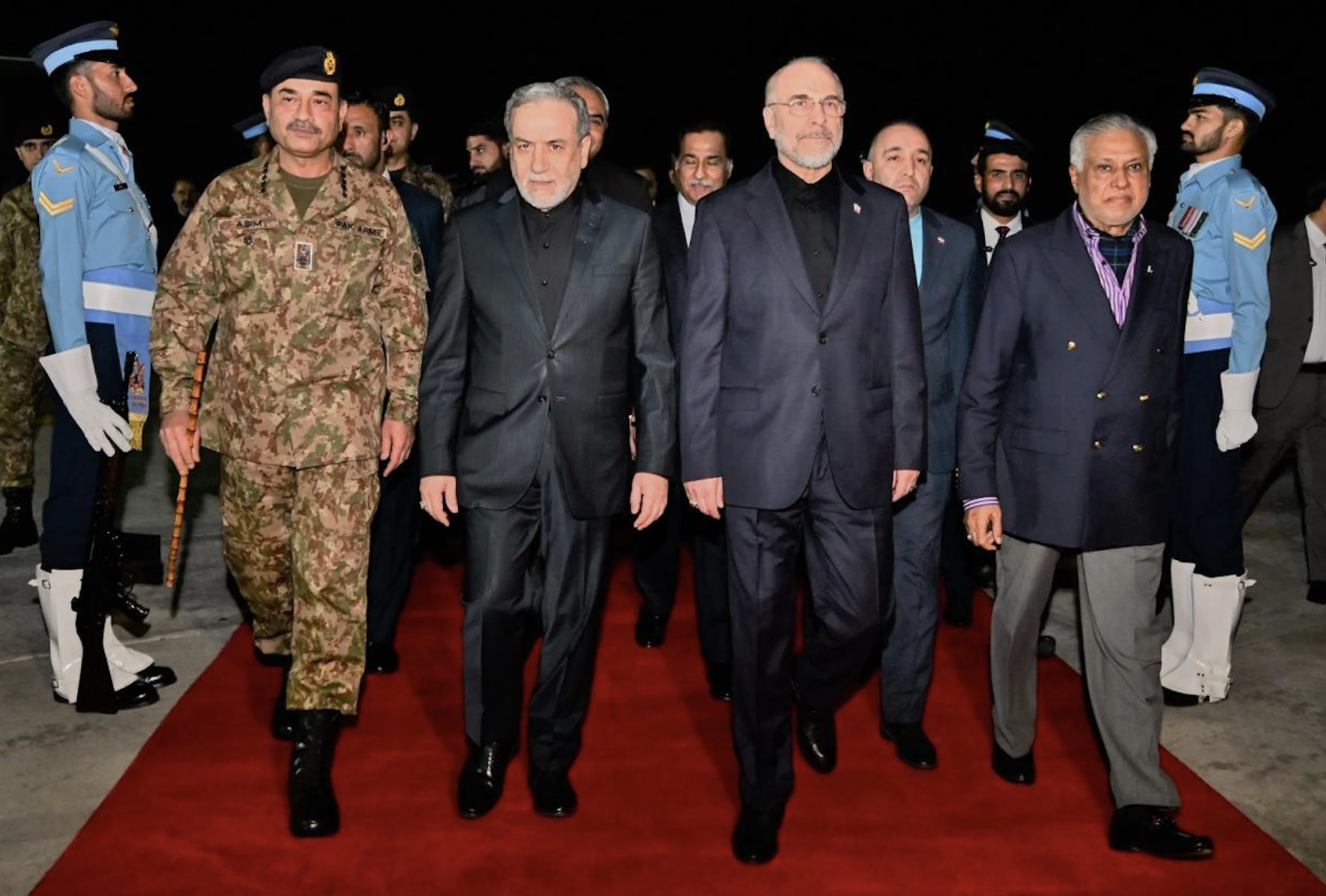 Chiến sự Trung Đông ngày 12-4: Mỹ ra tuyên bố cứng - Ảnh 2