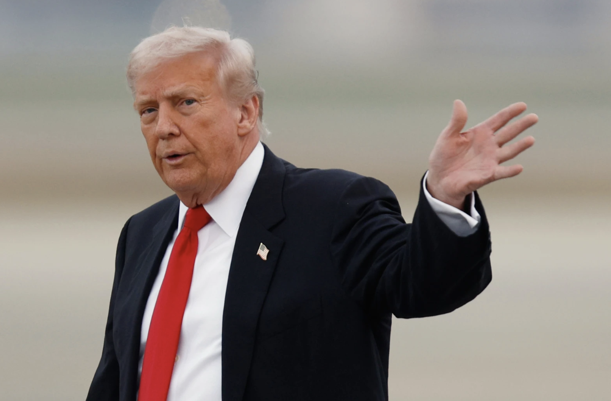 Ông Donald Trump tuyên bố bất ngờ về thỏa thuận với Iran - Ảnh 1