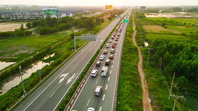 Từ hai cực phát triển đến một trục kết nối: Câu chuyện mới của Đông - Nam TP.HCM - Ảnh 2