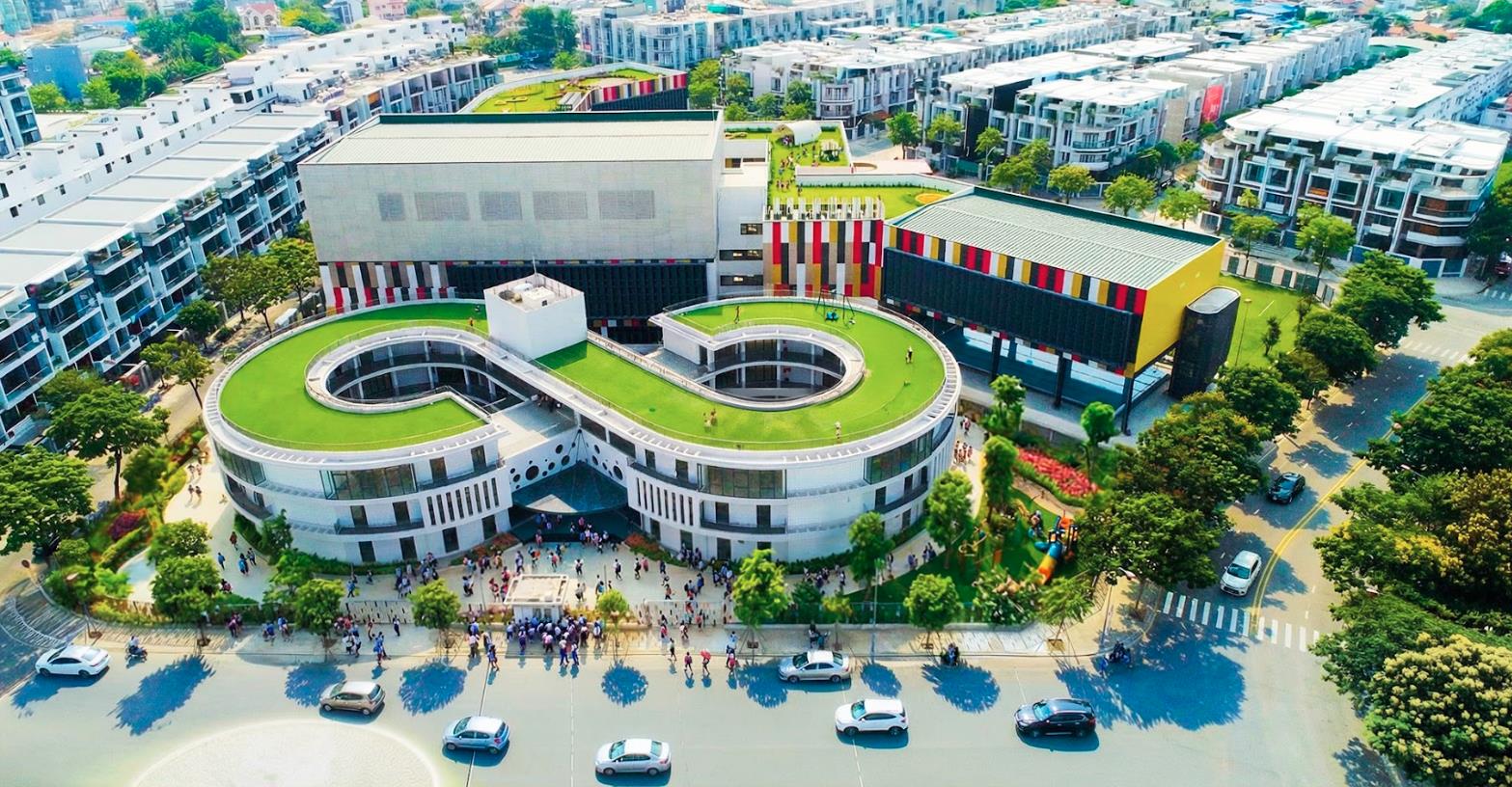 Cư dân Van Phuc City hưởng lợi nhờ hệ tiện ích y tế, trường học chuẩn quốc tế - Ảnh 2