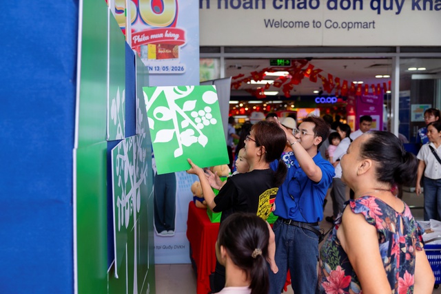 Saigon Co.op mừng sinh nhật 30 năm: Tăng tốc chuyển đổi xanh, bùng nổ ưu đãi. - Ảnh 2