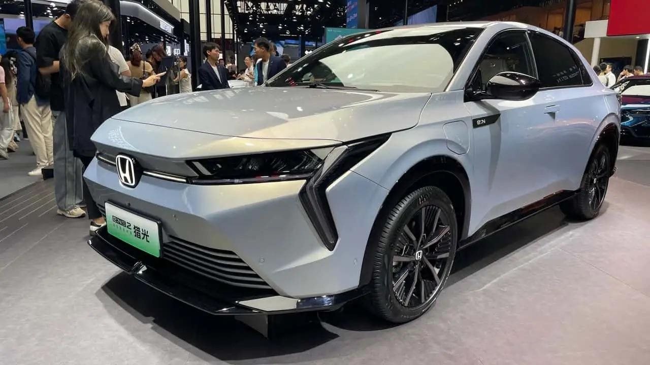 Thăm 1 nhà máy phụ tùng ô tô Trung Quốc, CEO Honda nói thẳng: 'Chúng ta không có cơ hội đối đầu' - Ảnh 2