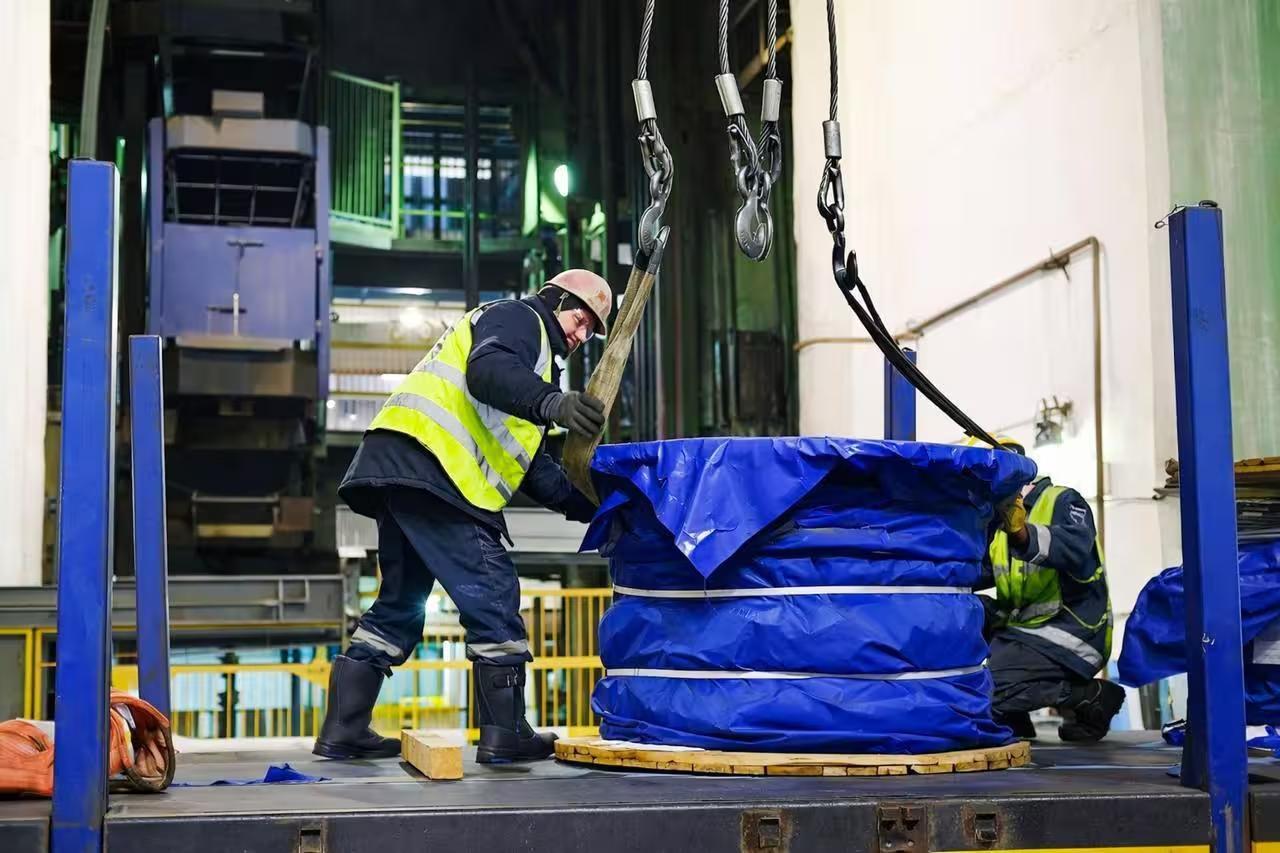 Nga chính thức hoàn thành hành trình dài 7.500km: Kỳ tích đạt được nhờ "bảo bối" nặng 700 tấn, dài 160m - Ảnh 2