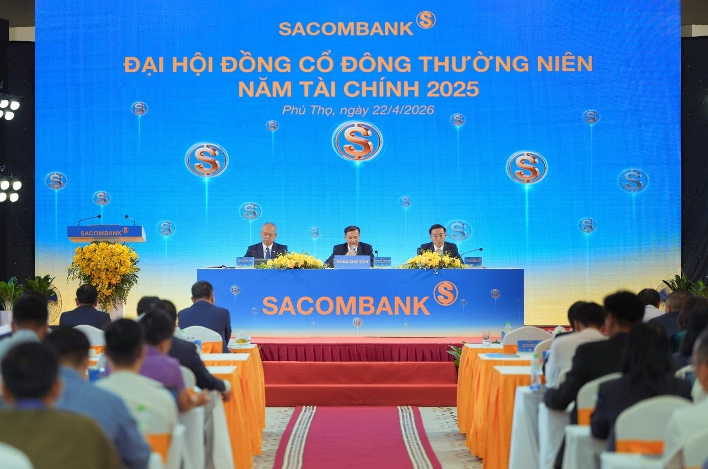 Đại hội đồng cổ đông năm tài chính 2025: Dấu mốc chuyển mình của SACOMBANK - Ảnh 2
