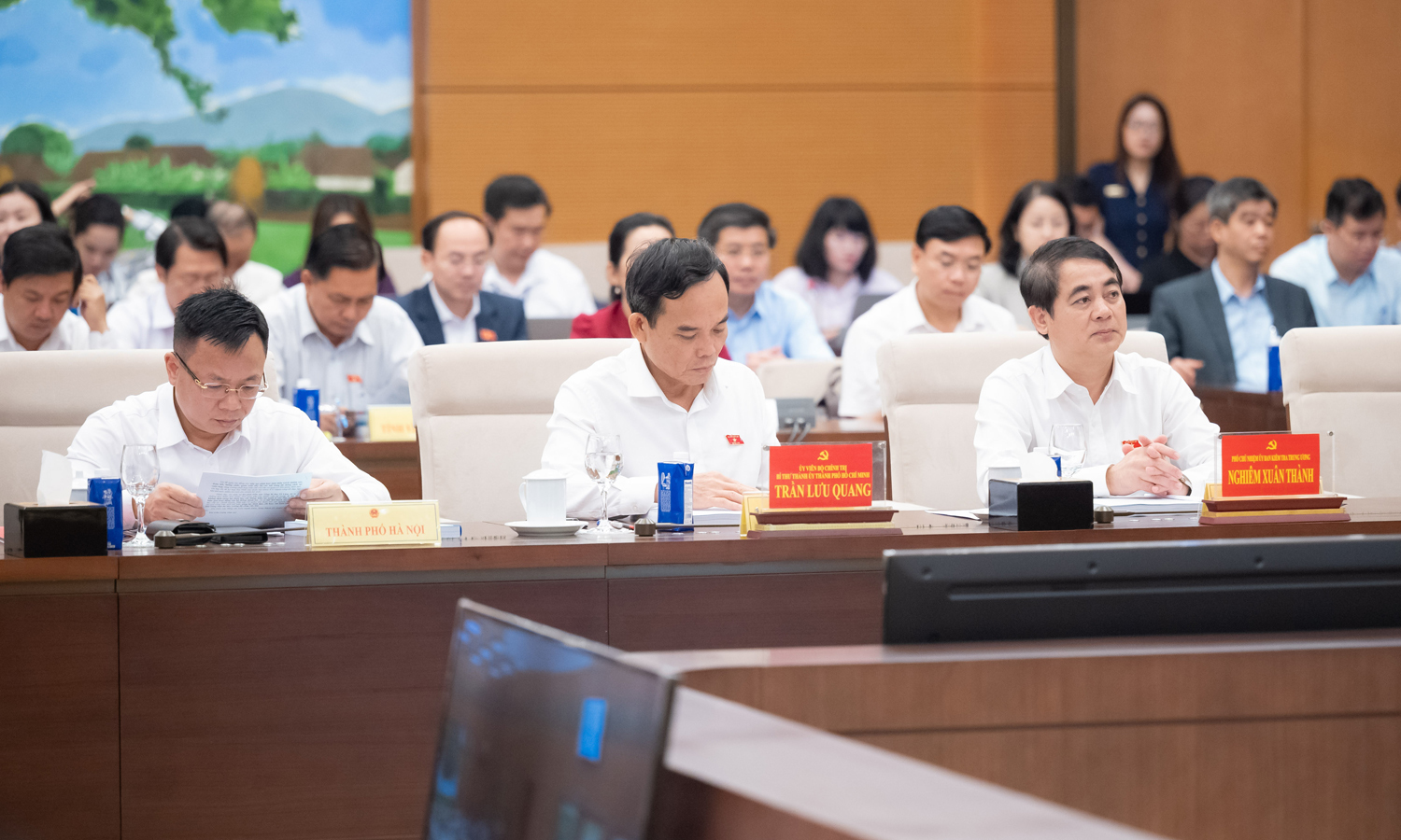 Chủ tịch Quốc hội: Tạo khí thế mới, niềm tin mới cho nhiệm kỳ mới - Ảnh 2