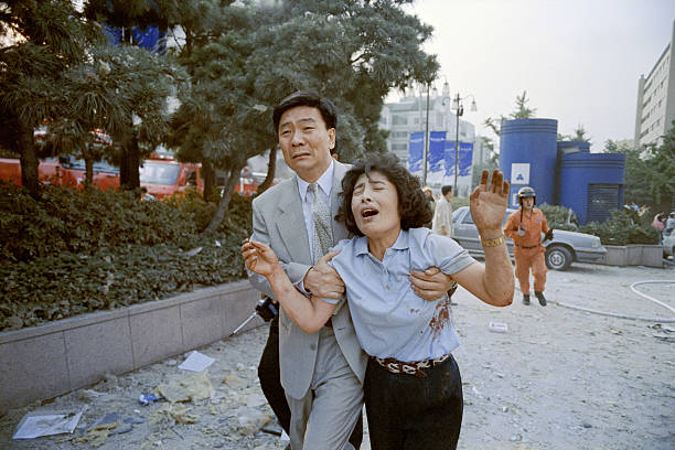 Hàn Quốc: Nỗi đau 30 năm sau thảm họa sập tòa nhà bách hóa trong 20 giây khiến 1.500 người bị chôn vùi - Ảnh 1