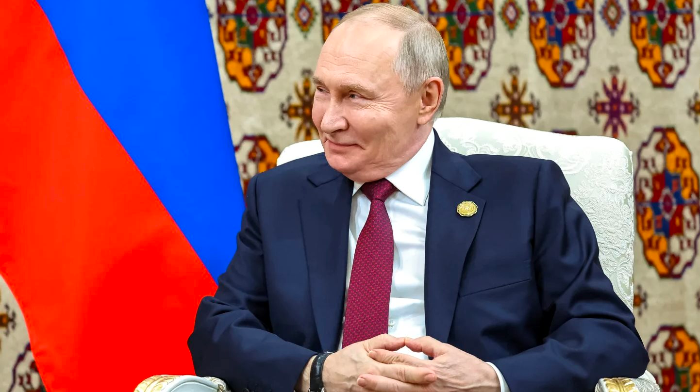 Giá dầu Urals tăng gấp đôi nhưng kinh tế Nga vẫn đối mặt nhiều thách thức - Ảnh 1