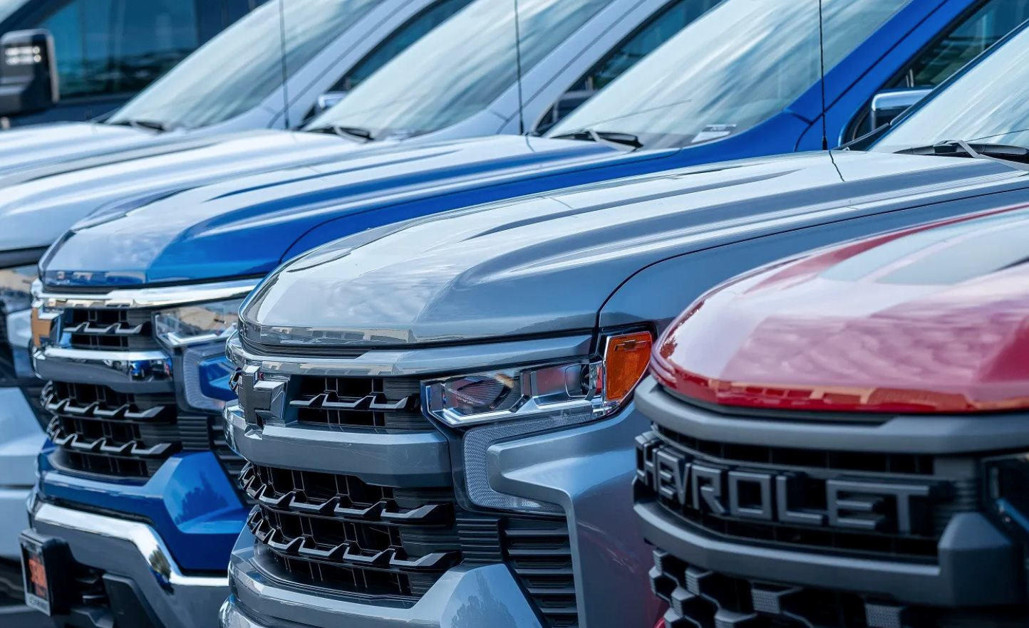 Ngành ô tô gióng hồi chuông cảnh báo, 3 triệu lao động đứng trước tương lai bất định: Chuyện gì xảy ra với Toyota, Honda, GM? - Ảnh 1