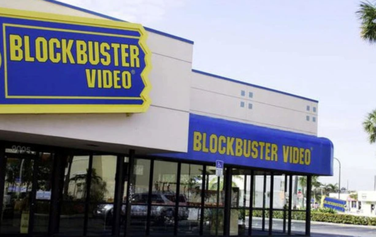 Cú ngã ngựa của công ty từng có 60.000 nhân viên, 9.000 cửa hàng khắp cả nước: Thua đau trước một startup, phá sản sau 2 thập kỷ thống trị - Ảnh 1