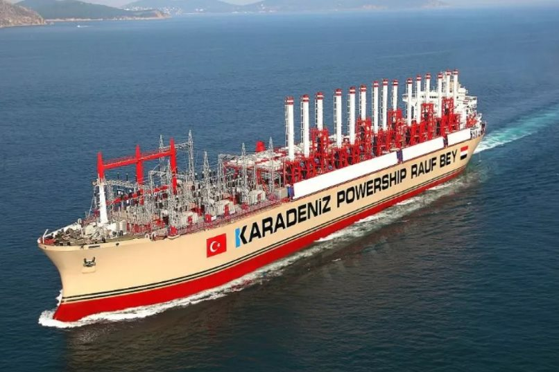 Vừa nhận hơn 700.000 thùng dầu Nga, Cuba lại đón tàu chở nhà máy điện ung dung cập cảng, không phải từ Moscow hay Bắc Kinh - Ảnh 1