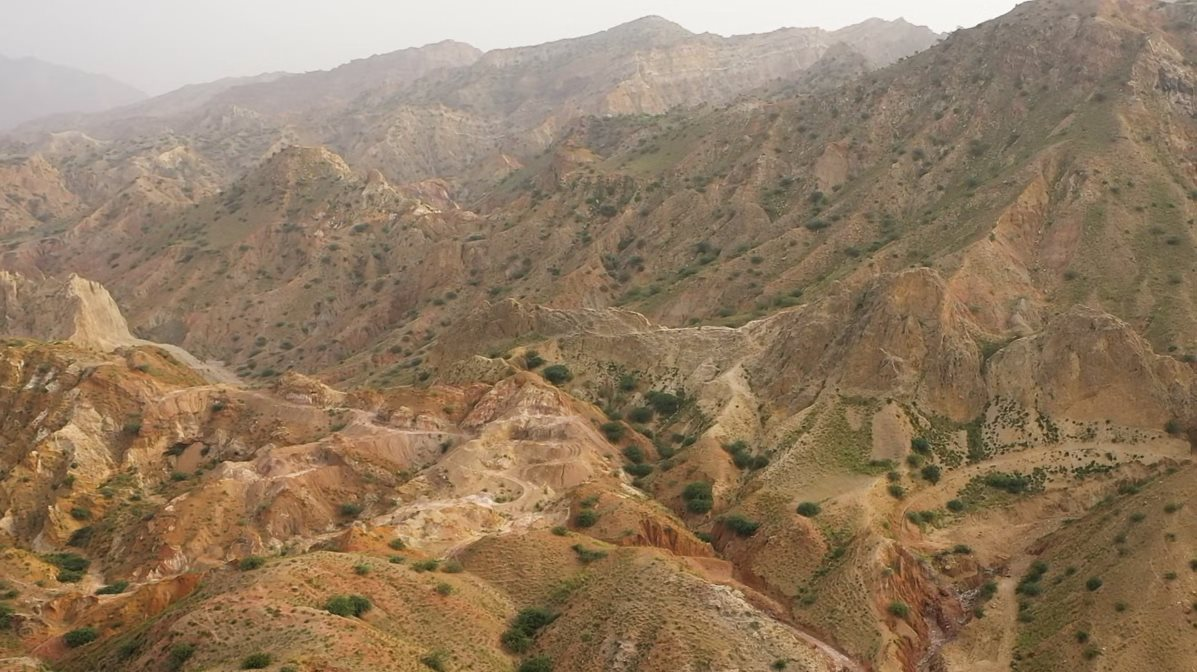 Một loại muối từ Himalaya được cả thế giới săn đón - xem cách khai thác mà nhiều người không tin vào mắt mình - Ảnh 2