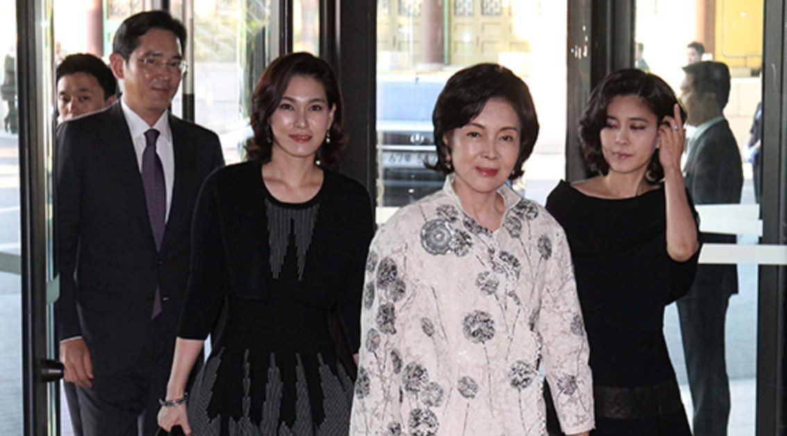 Thừa kế 800 nghìn tỷ đồng nhưng phải nộp thuế 1 nửa: Câu chuyện ám ảnh gia tộc Samsung suốt 2.000 ngày qua - Ảnh 2