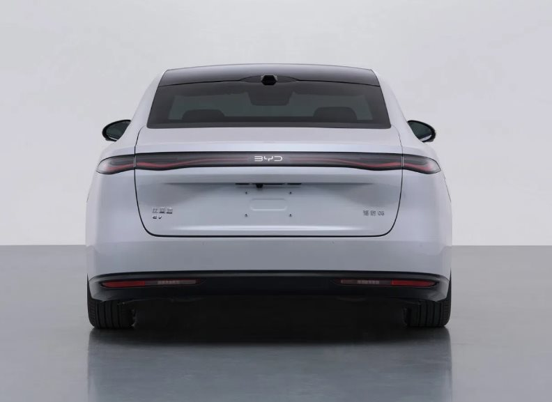 Sạc 5 phút chạy 400km: BYD Seal 08 lộ diện thông số khiến đối thủ 'đứng ngồi không yên' - Ảnh 2