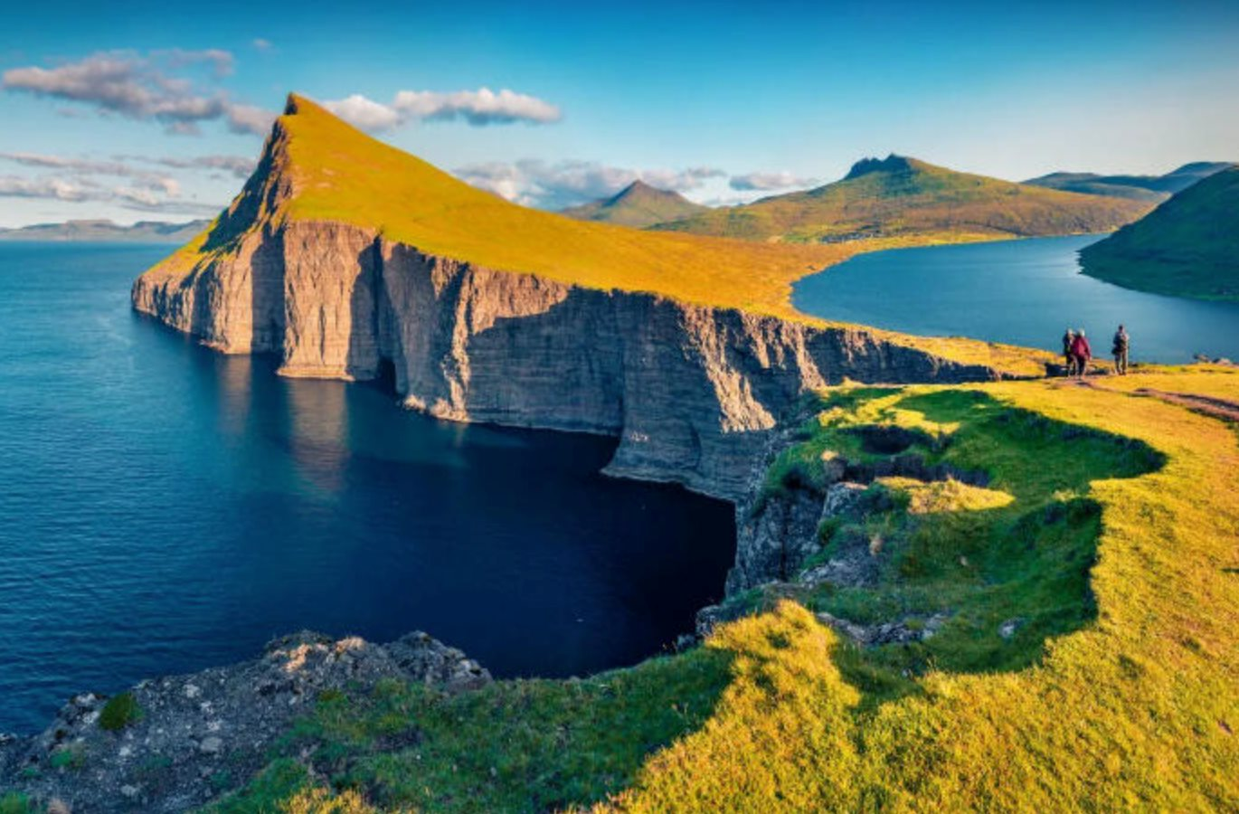 Đóng thuế tới 50% thu nhập nhưng vẫn hạnh phúc: Bí ẩn đằng sau 'cỗ máy phúc lợi' mang tên Bắc Âu - Ảnh 2