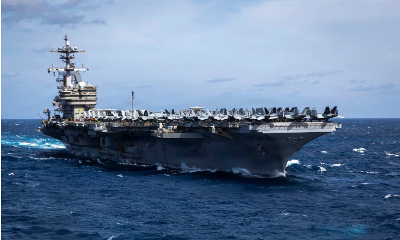 Tàu sân bay Mỹ đi theo lộ trình “khác thường”, bất ngờ áp sát Trung Đông giữa phong tỏa eo biển Hormuz - Ảnh 1