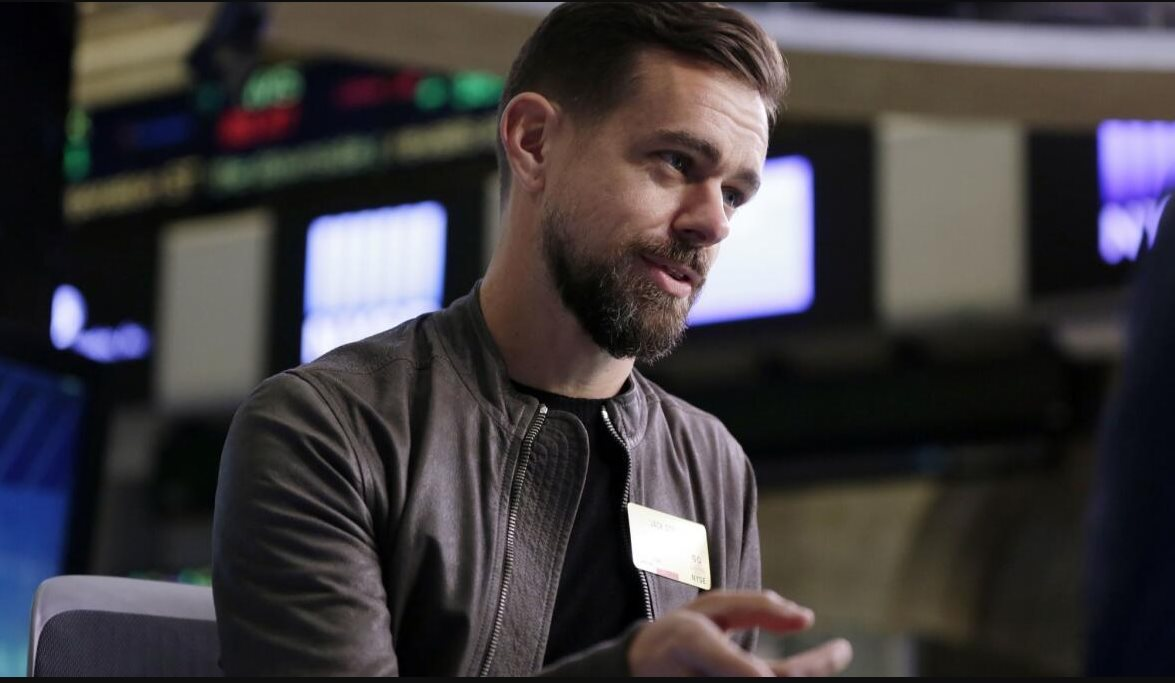 Mark Zuckerberg muốn làm "siêu nhân": Tạo ra người song trùng AI kiểm soát 70.000 nhân viên Meta - Ảnh 2