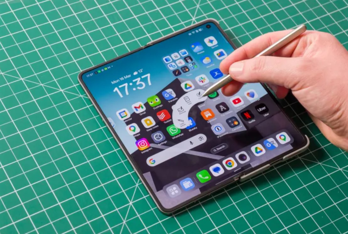 Apple đang thất thế, CEO mới sẽ làm điều mà Tim Cook không bao giờ dám với iPhone - Ảnh 2