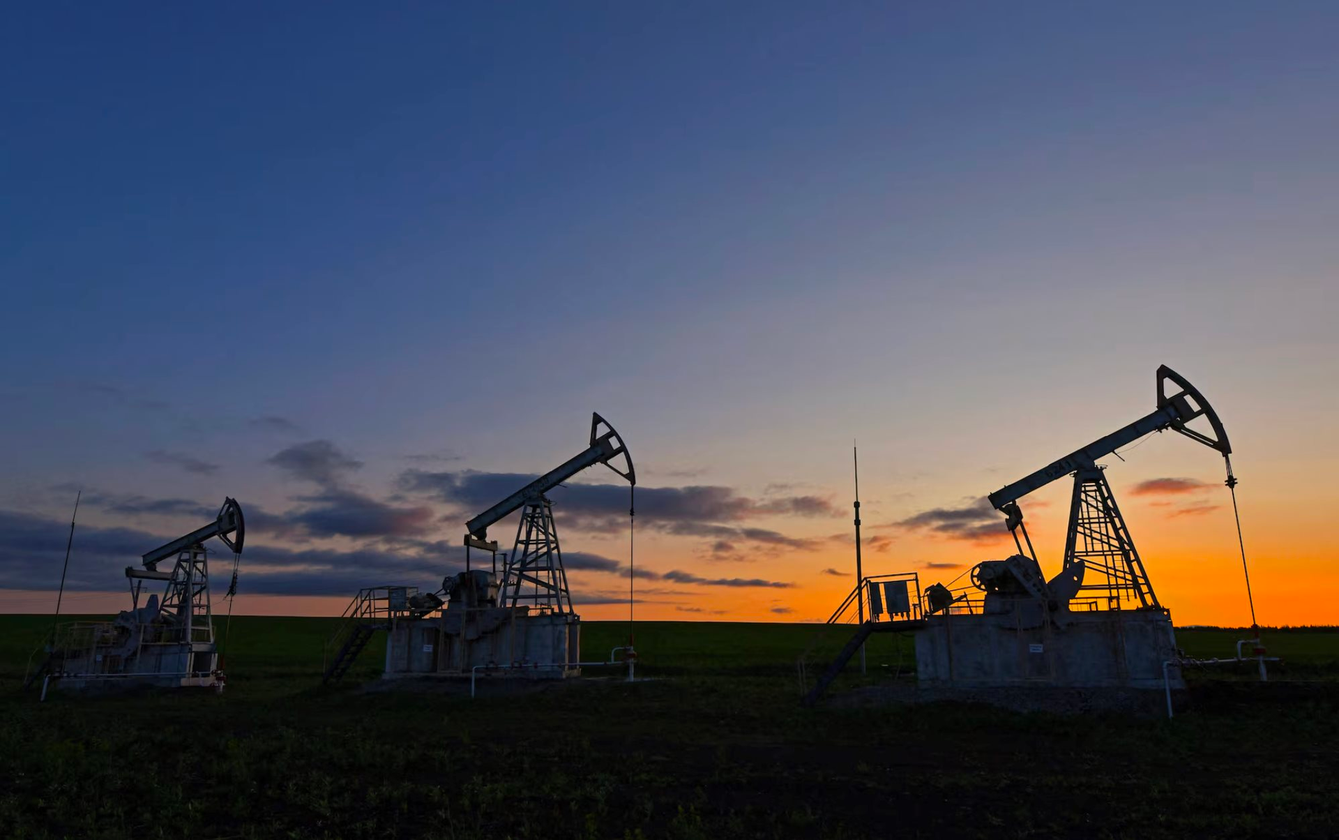 Hé lộ những quốc gia tiếp theo có thể rời OPEC: 'Thành trì' dầu mỏ nguy cơ rạn nứt - Ảnh 2