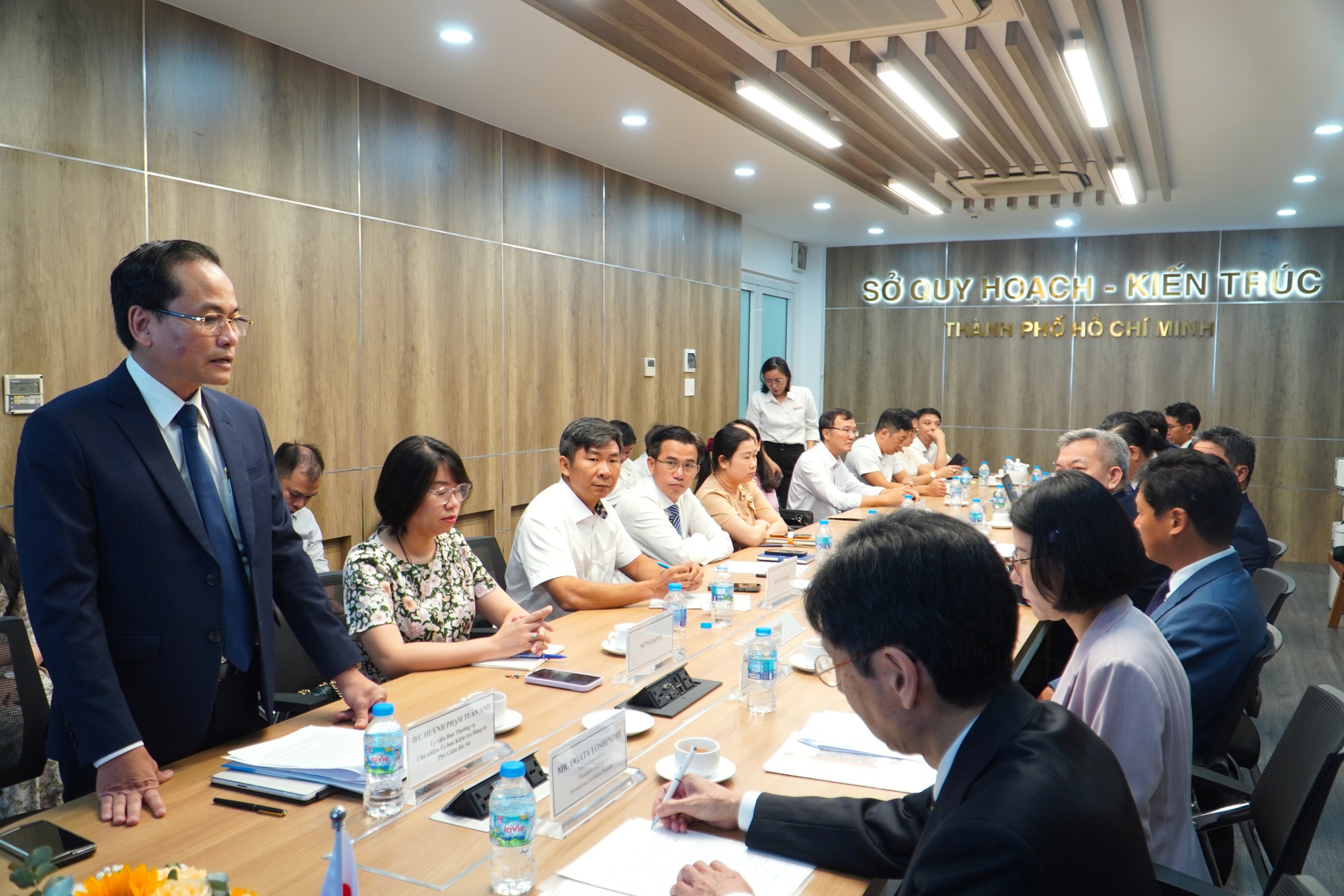 TPHCM: Nghiên cứu đường sắt nhẹ kết nối hệ thống metro - Ảnh 2