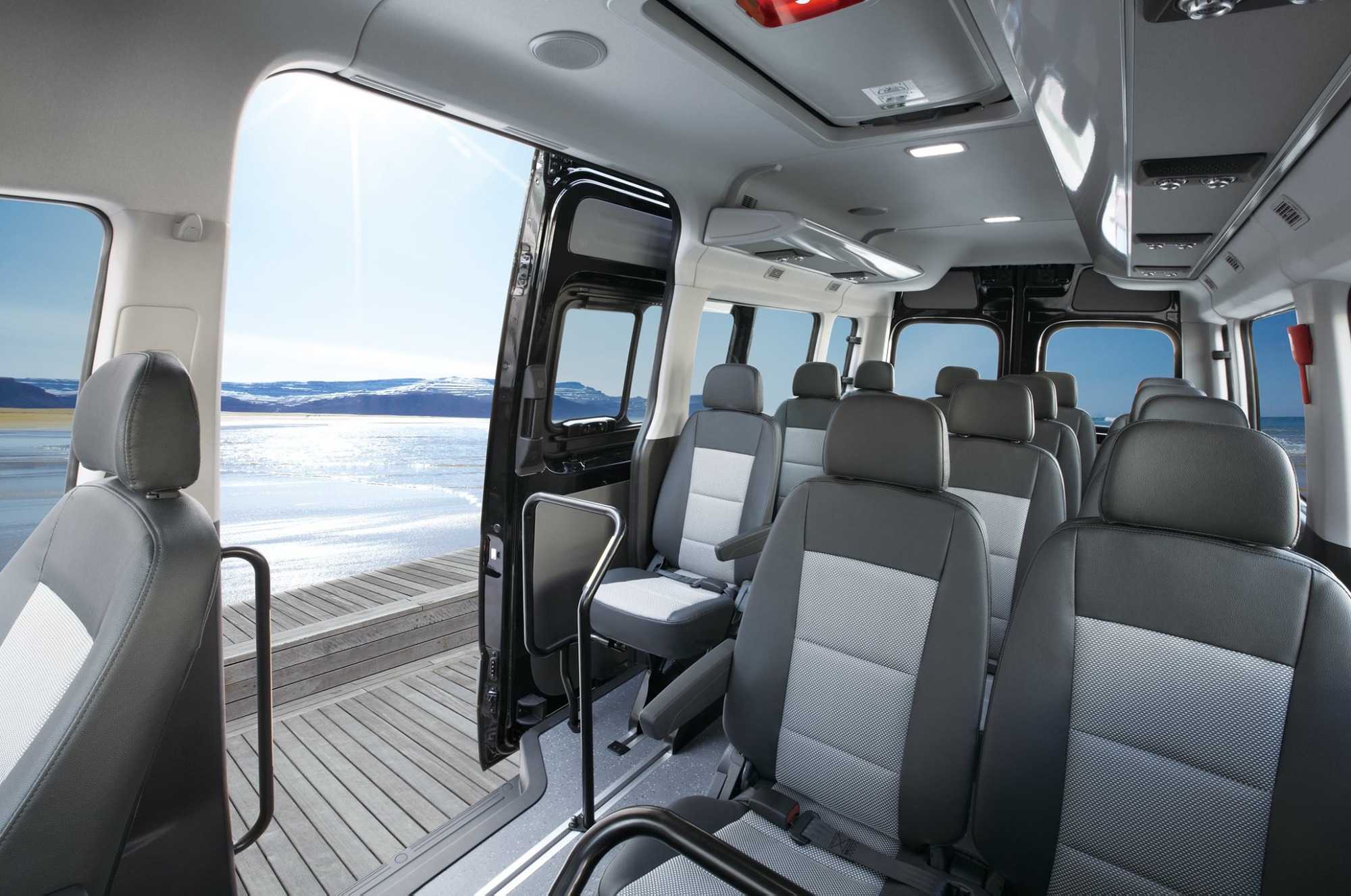 Gia tăng áp lực chi phí vận hành, doanh nghiệp vận tải tìm lời giải từ dịch vụ hậu mãi - Ảnh 2