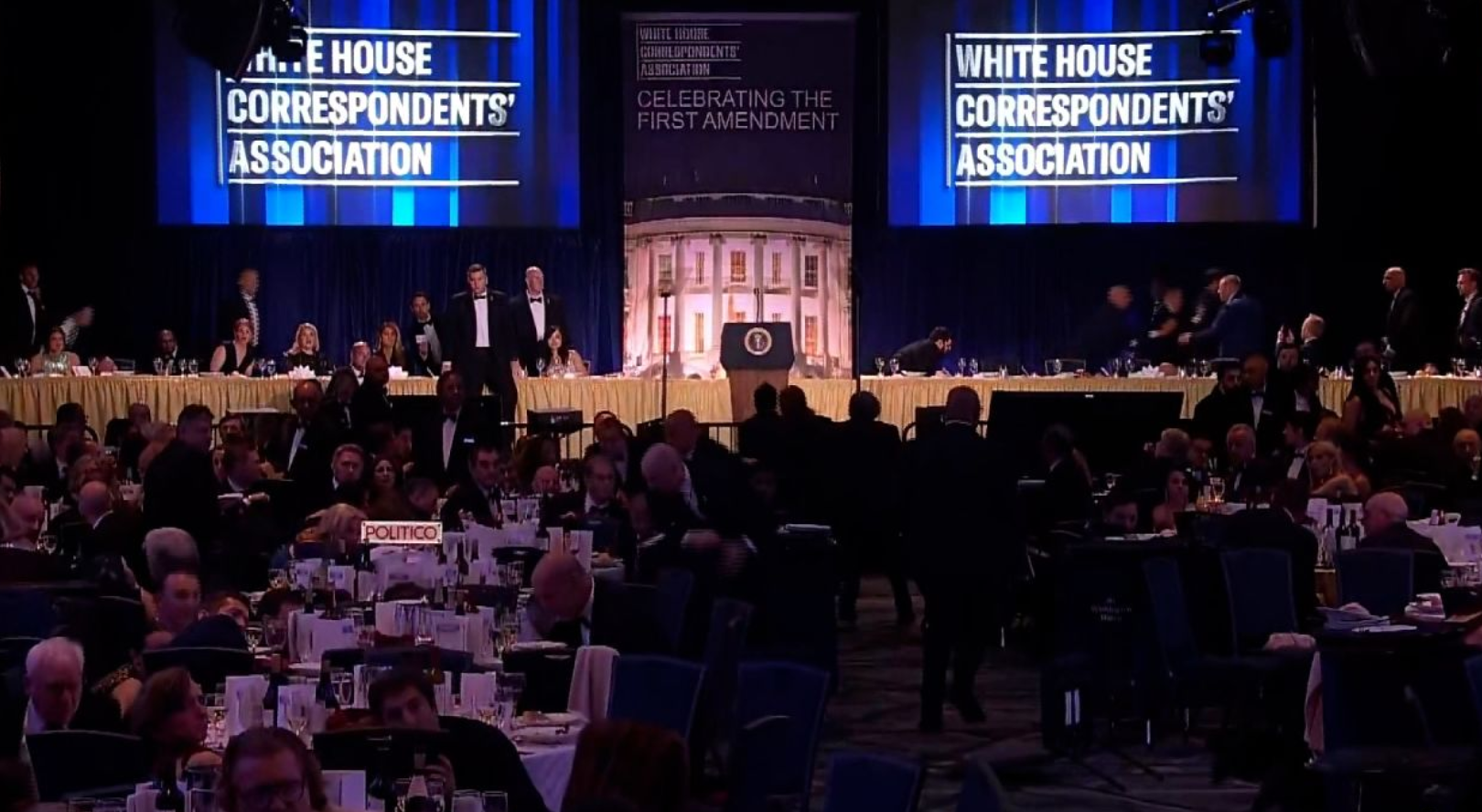 Toàn cảnh vụ nổ súng tại bữa tiệc của Tổng thống Trump - Ảnh 3