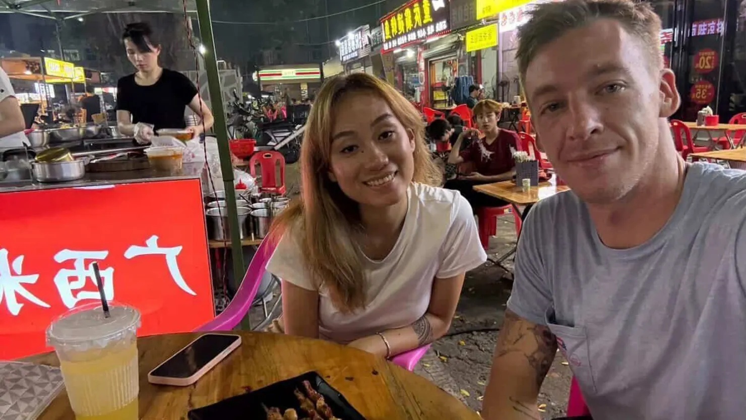 Người đàn ông quyết định rời Mỹ sang Trung Quốc: Như sống trong tương lai, đây mới là "Giấc mơ Mỹ" của tôi - Ảnh 1