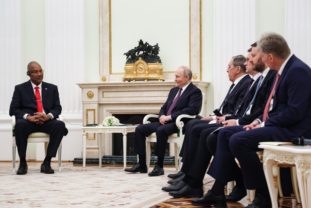 TST: Ông Putin đón khách đặc biệt! Kremlin "chấn động" - Quy mô tiếp đón chưa từng có tiền lệ, vượt nhiều nguyên thủ - Ảnh 2