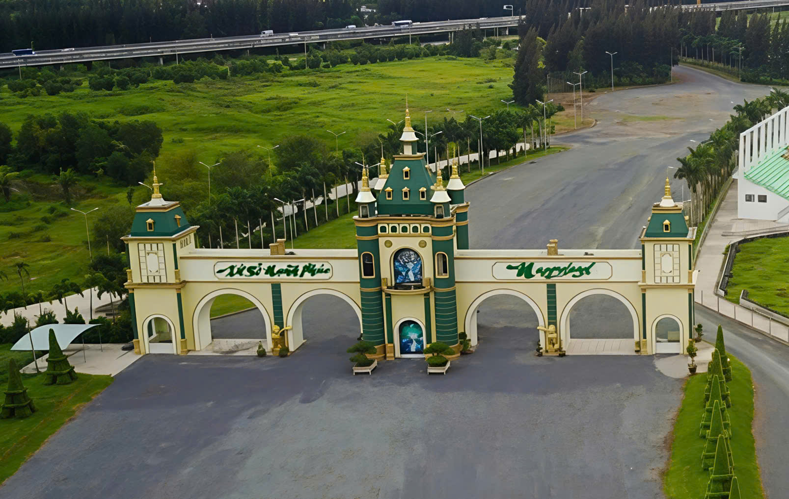 Tạm dừng mọi giao dịch liên quan Tập đoàn Khang Thông và công ty con - Ảnh 1