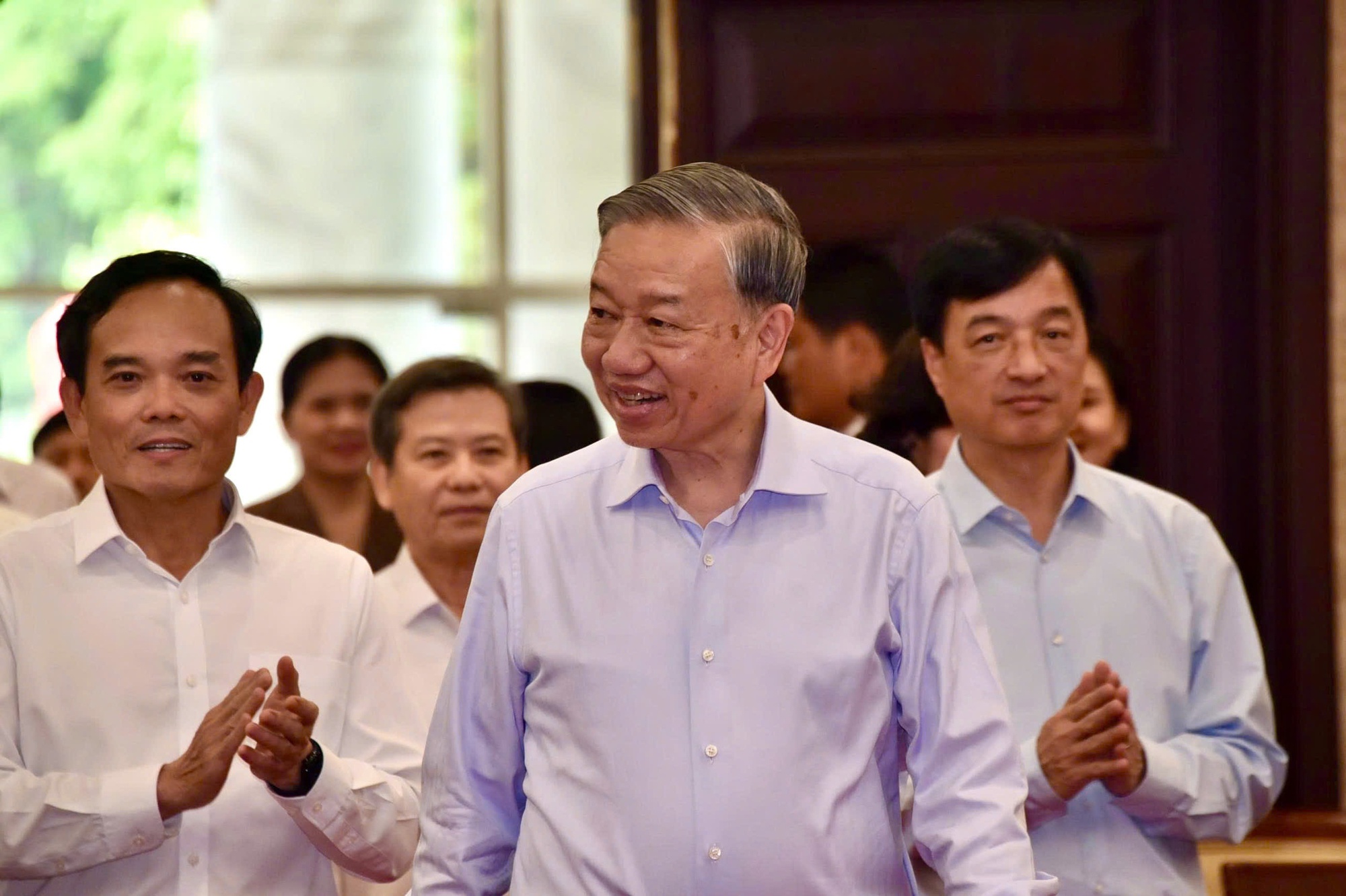 Làm việc với Tổng Bí thư, Chủ tịch nước Tô Lâm, TPHCM kiến nghị 2 nội dung quan trọng - Ảnh 1