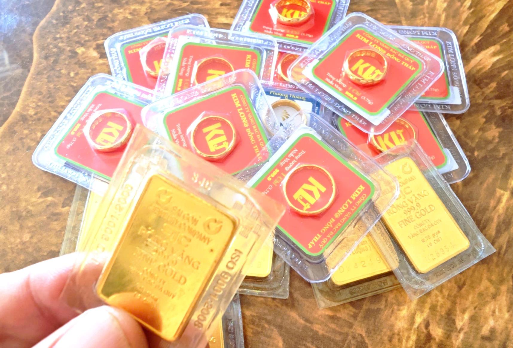 Giá vàng nhẫn trơn, vàng miếng ngày 27/4 - Ảnh 1