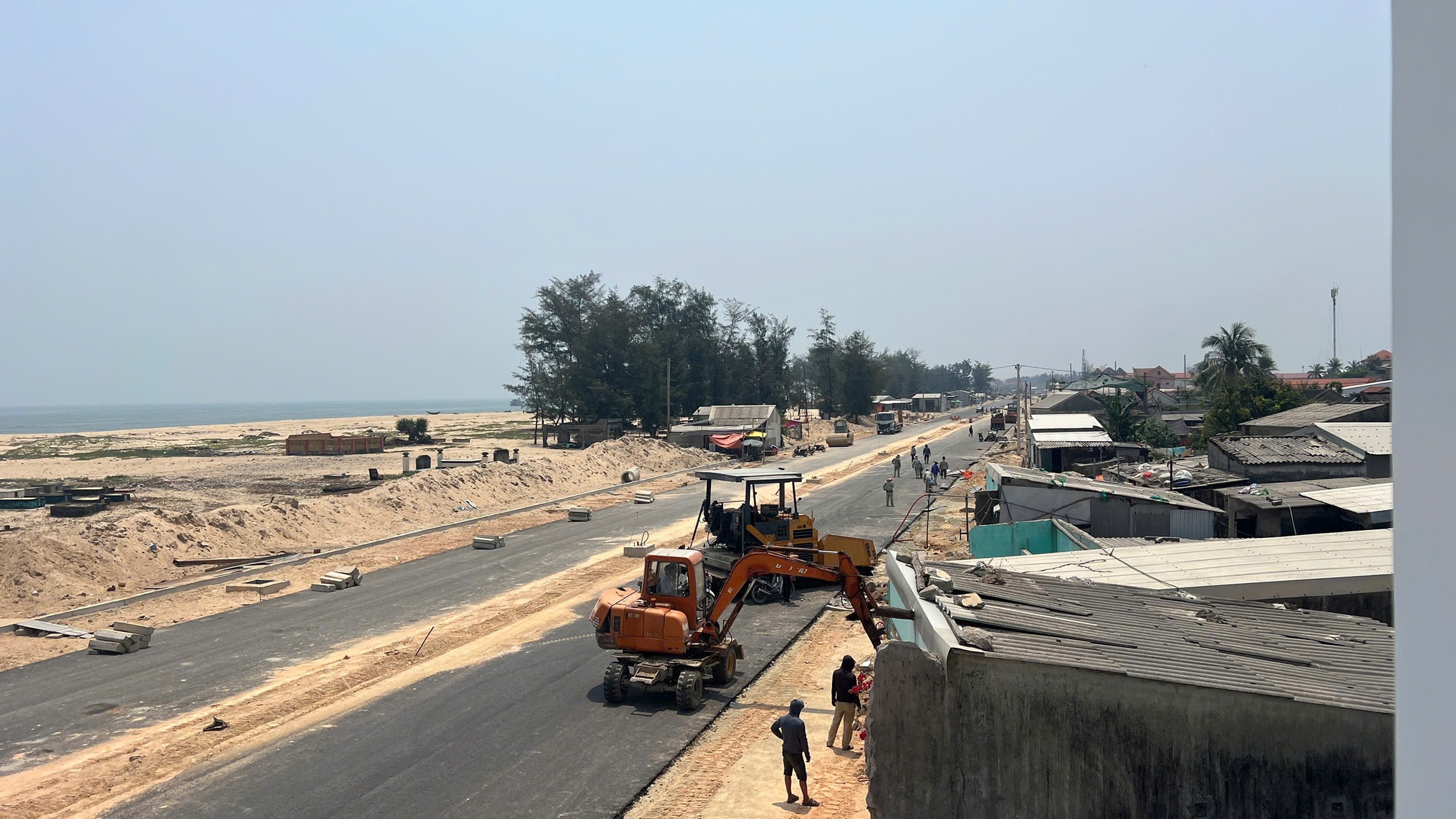 Tiết lộ kế hoạch thông xe cầu vượt cửa biển lớn nhất miền Trung - Ảnh 2