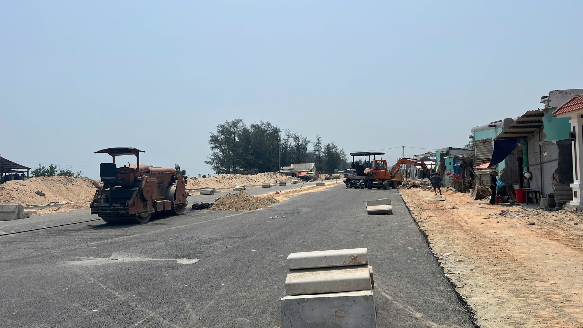 Tiết lộ kế hoạch thông xe cầu vượt cửa biển lớn nhất miền Trung - Ảnh 3