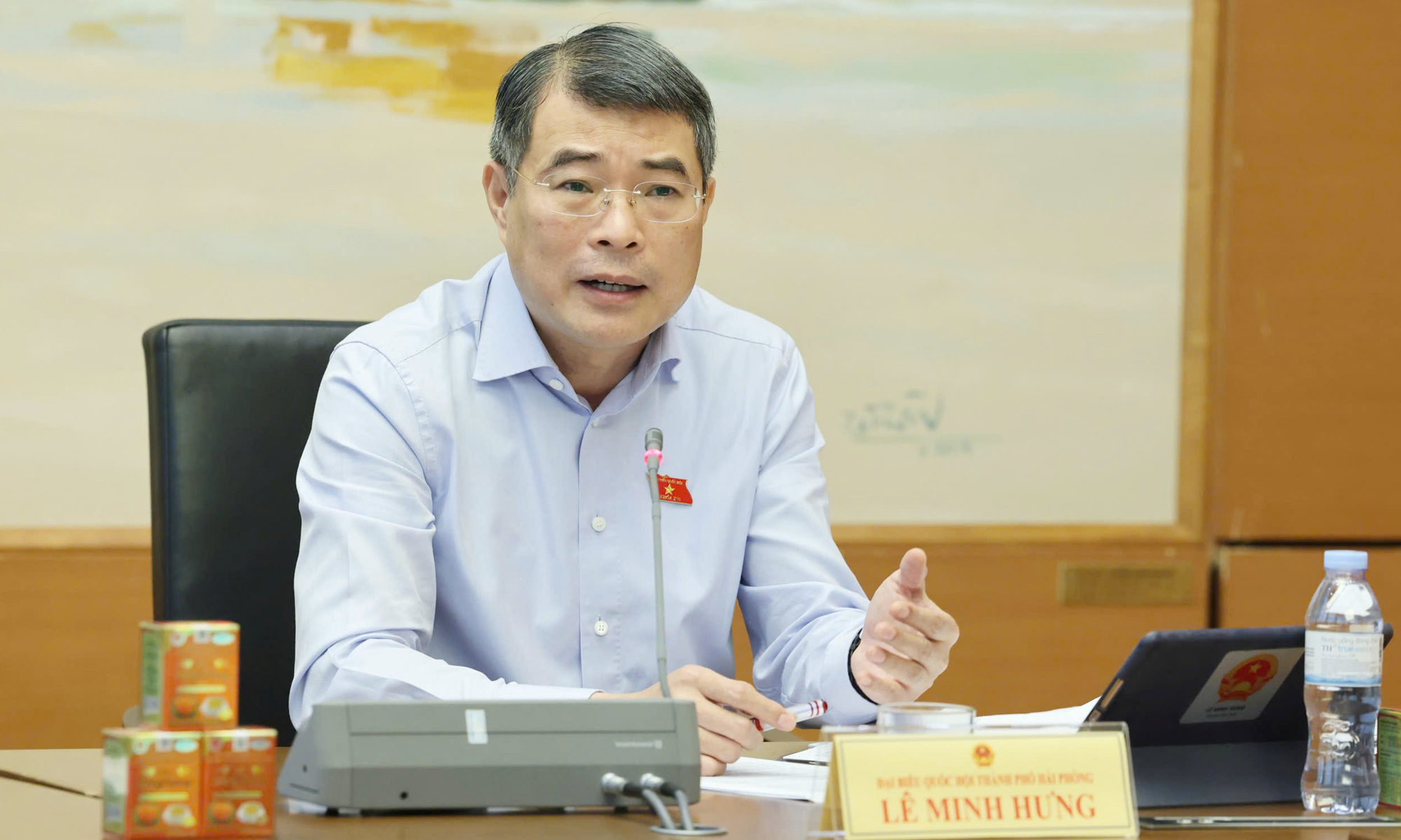 Thủ tướng yêu cầu tổng rà soát hệ thống văn bản quy phạm pháp luật - Ảnh 1