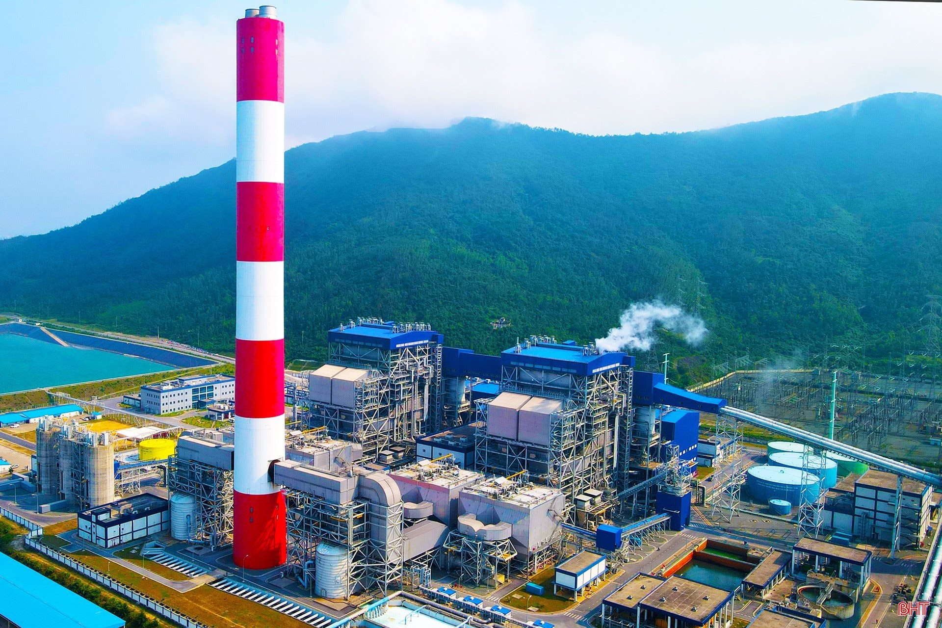 0h ngày 7/4: Nhà máy nhiệt điện than 2,2 tỷ USD công nghệ hiện đại nhất Việt Nam chính thức vận hành toàn bộ - Ảnh 1