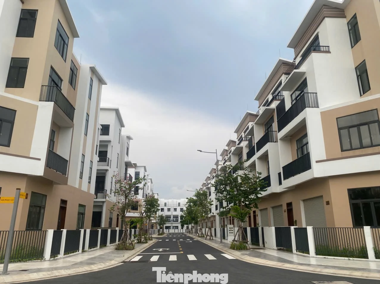 Bất động sản ít bị chi phối bởi các 'cú sốc' ngắn hạn - Ảnh 1