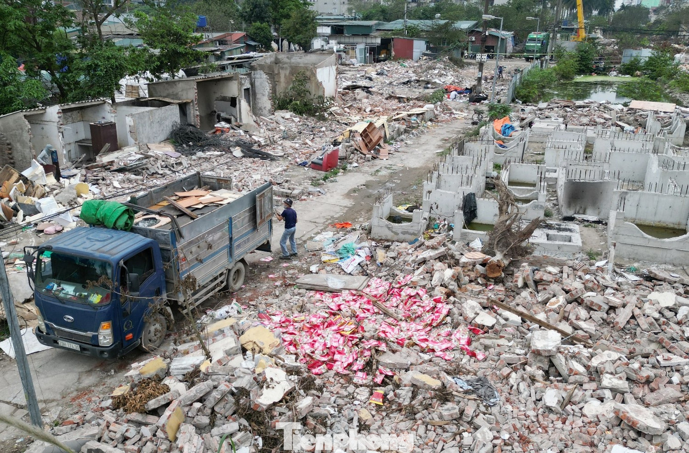 'Đục' thông tuyến đường nối đường Tam Trinh với đường Giải Phóng - Ảnh 7