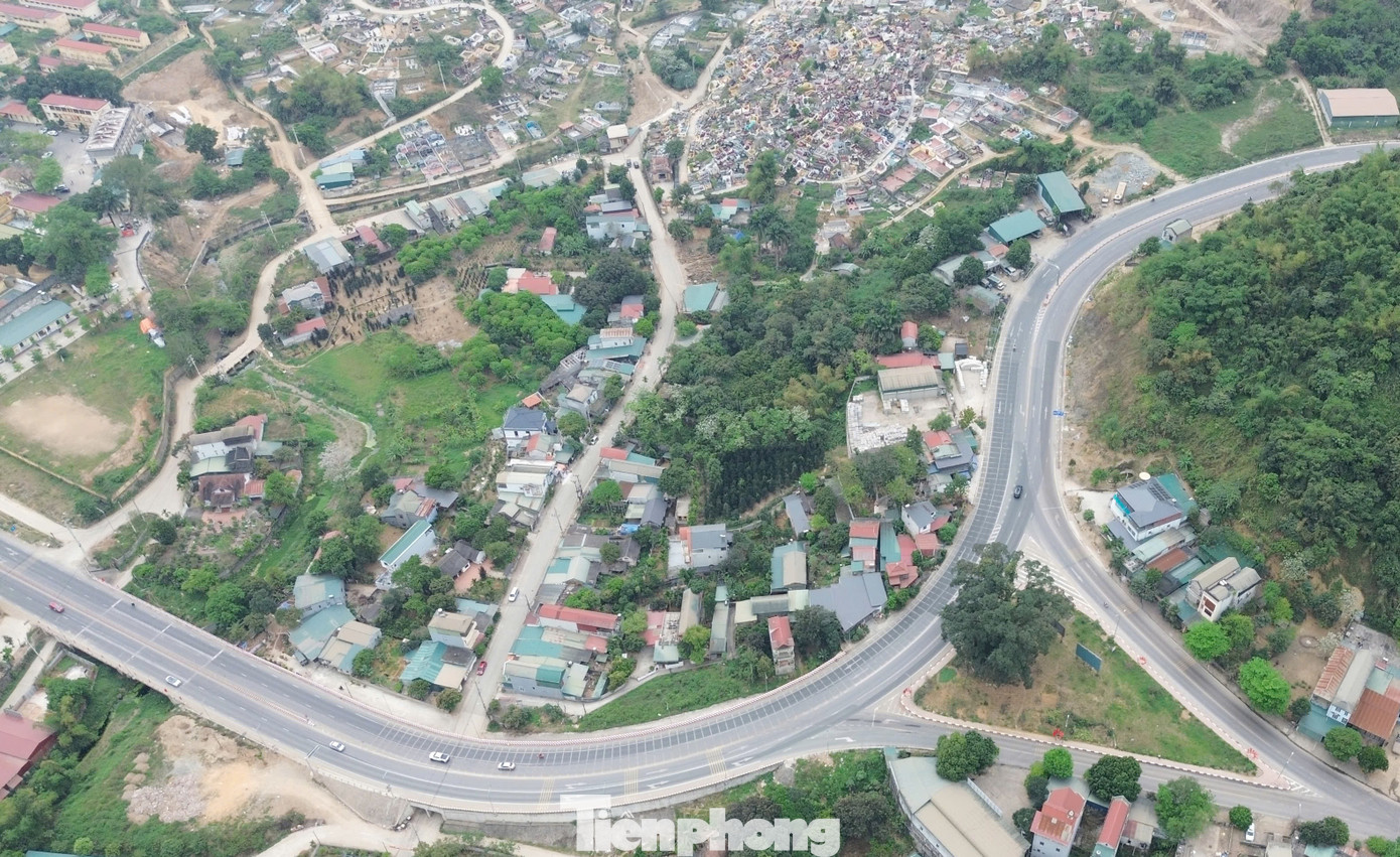 Diện mạo tuyến giao thông mới hoàn thành tại cửa ngõ Tây Bắc - Ảnh 9