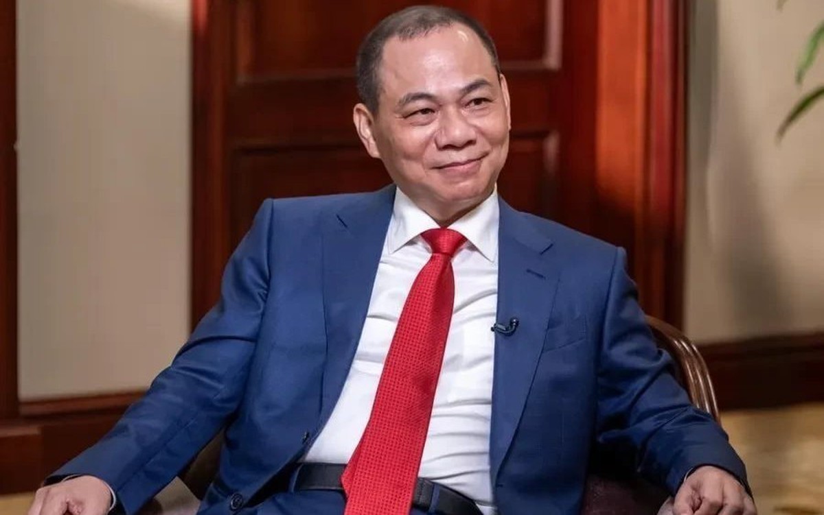 Vốn hóa Vingroup lớn hơn cả Vietcombank, BIDV, VietinBank, Techcombank, VPBank cộng lại, tỷ phú Phạm Nhật Vượng “gánh” 1/3 thị trường