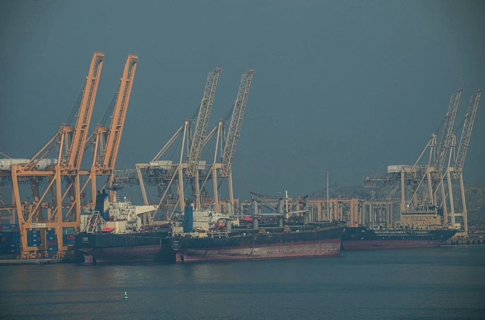 Rạn nứt của “liên minh dầu mỏ”: Ai kiểm soát giá dầu sau cú rời đi của UAE? - Ảnh 2