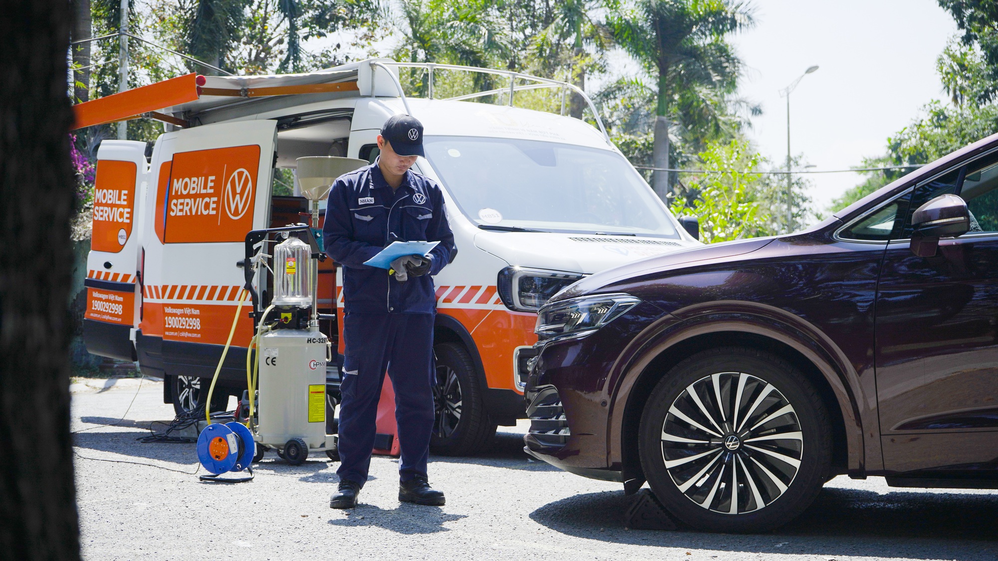 Volkswagen Việt Nam ra mắt Mobile Service, cung cấp dịch vụ chuẩn Đức tận nơi cho khách hàng - Ảnh 2