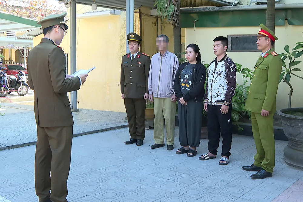 Khởi tố 2 đối tượng cho vay lãi suất hơn 530%/năm - Ảnh 2