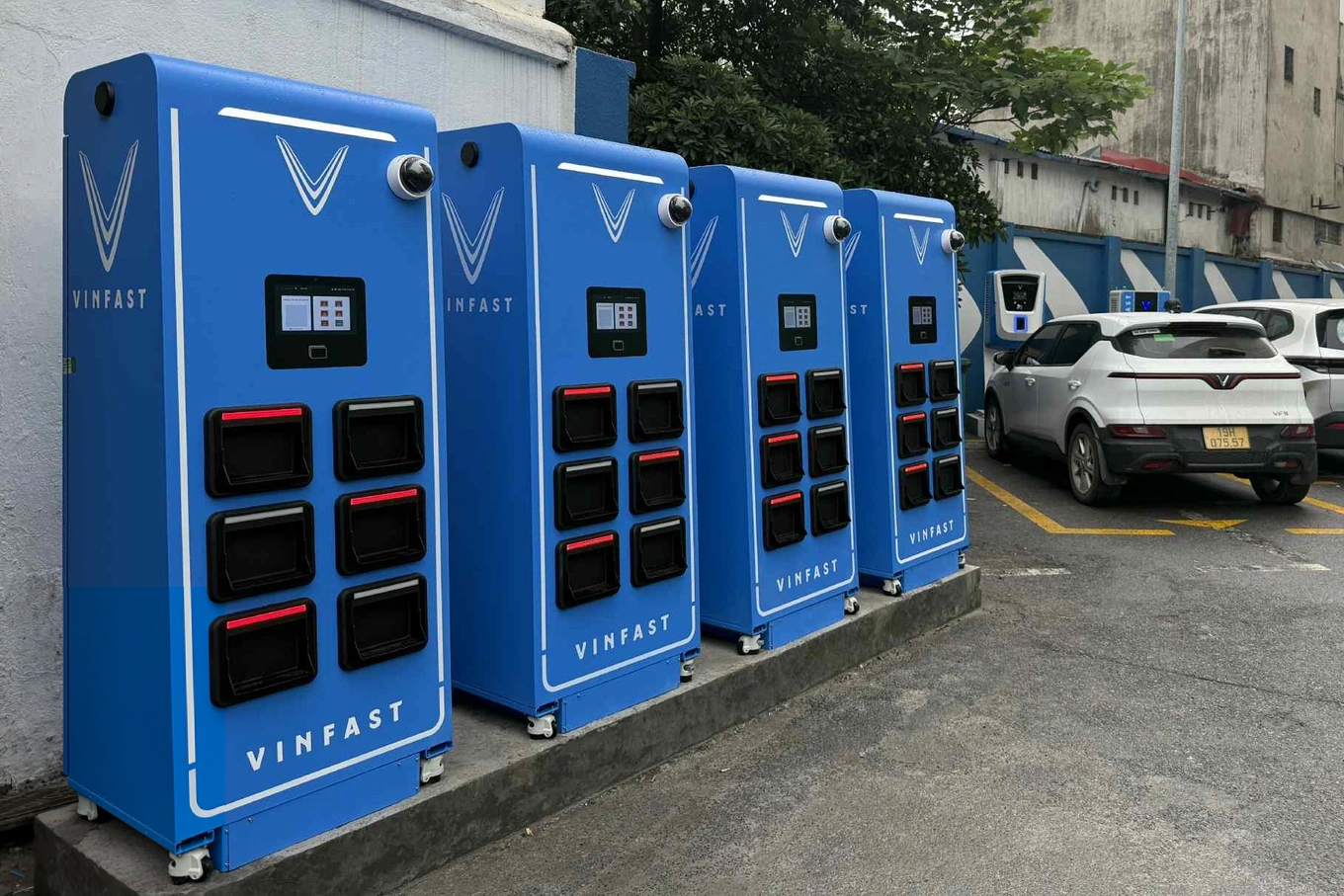 70 triệu "bắt tay" Viettel hay 2,5 tỷ theo chân tỷ phú Phạm Nhật Vượng: Đâu là hướng kiếm tiền nhanh nhất hiện nay? - Ảnh 3