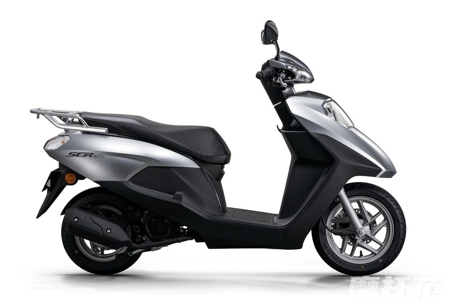 Honda SCR bất ngờ được hồi sinh, trang bị động cơ 125cc mà giá chỉ 30 triệu - Ảnh 1