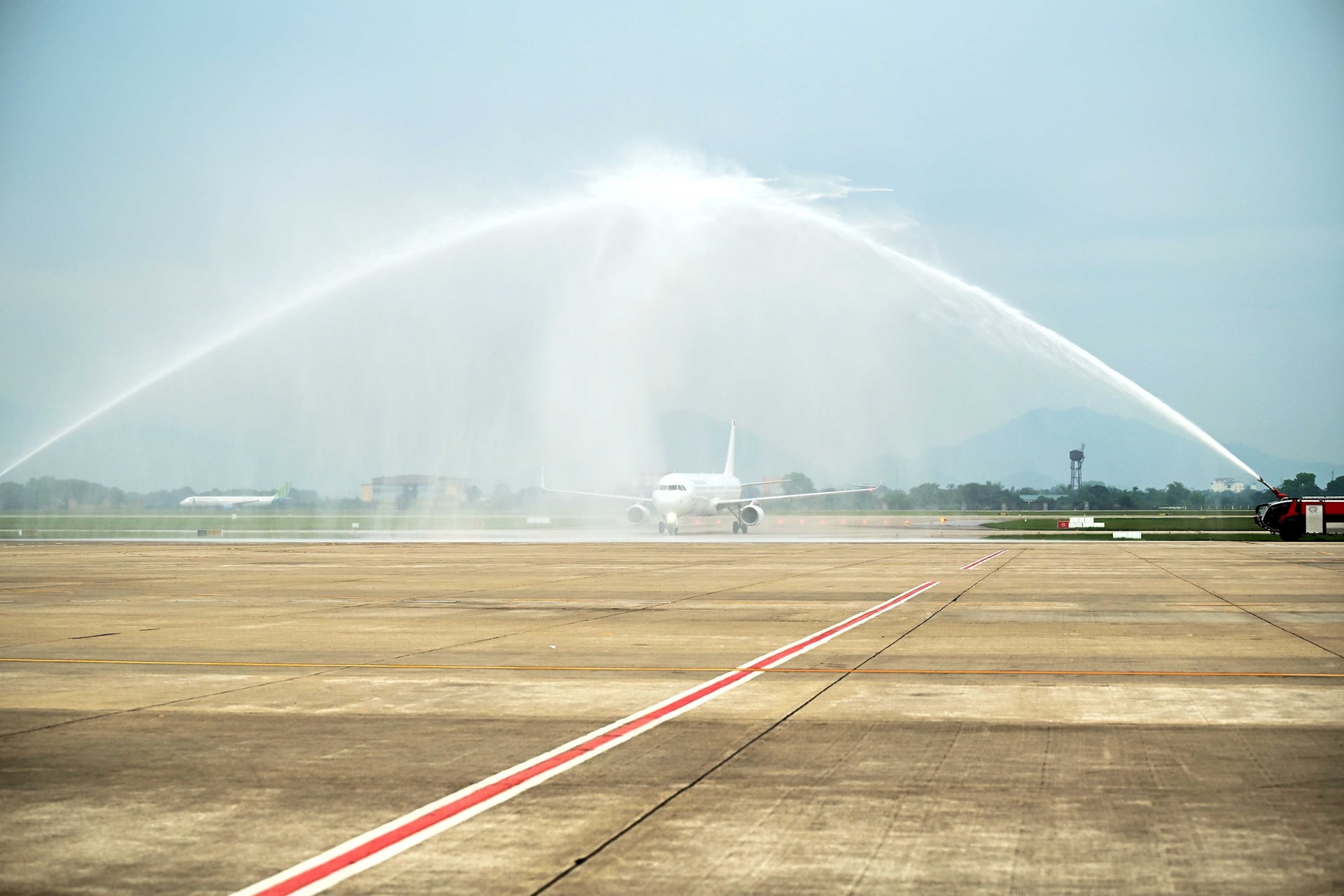 Vietravel Airlines đón tàu bay Airbus A321 mới, hé lộ kế hoạch bổ sung 9 máy bay và mở loạt đường bay quốc tế - Ảnh 2