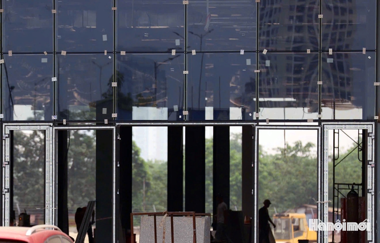 Bến xe hiện đại bậc nhất Thủ đô dần lộ hình hài - Ảnh 6