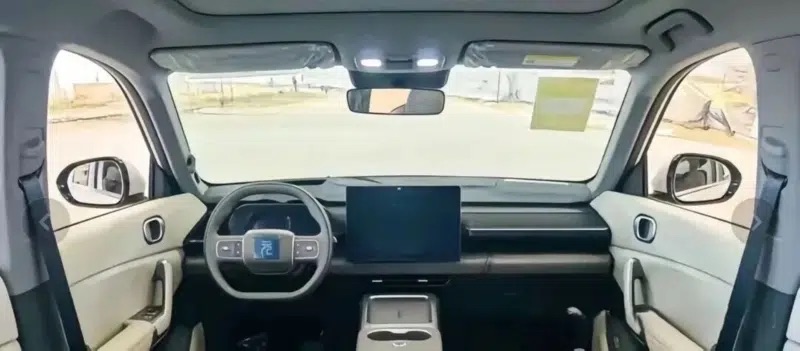 Mẫu xe điện tầm giá 800 triệu bán tại Việt Nam sắp có phiên bản mới: Sạc đầy chỉ mất 9 phút, đi từ Hà Nội đến Huế không cần tiếp nhiên liệu - Ảnh 3