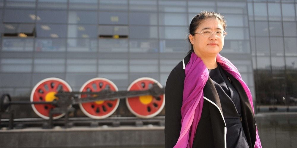 Khen thì nhiều nhưng ít ai biết “người phụ nữ say xe” này đã đưa đường sắt cao tốc Trung Quốc lên tầm kiệt tác thế giới - Ảnh 1