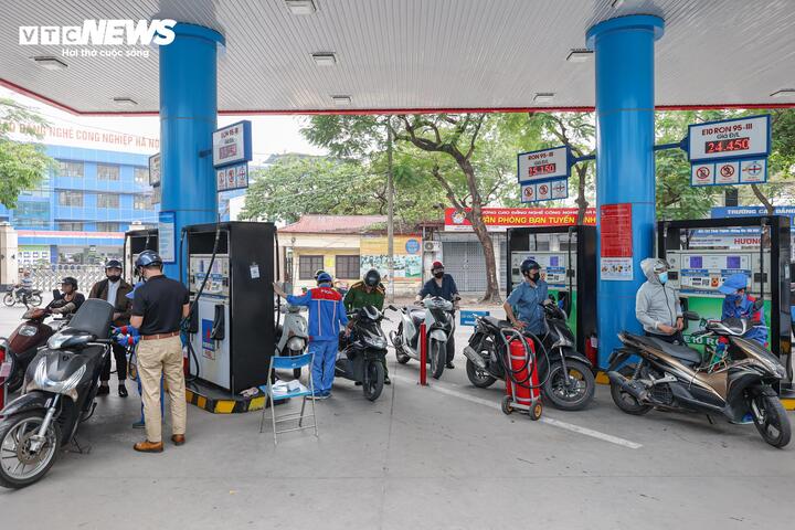 Xăng E10 có 'ăn mòn' xe như nhiều người lo ngại? - Ảnh 2