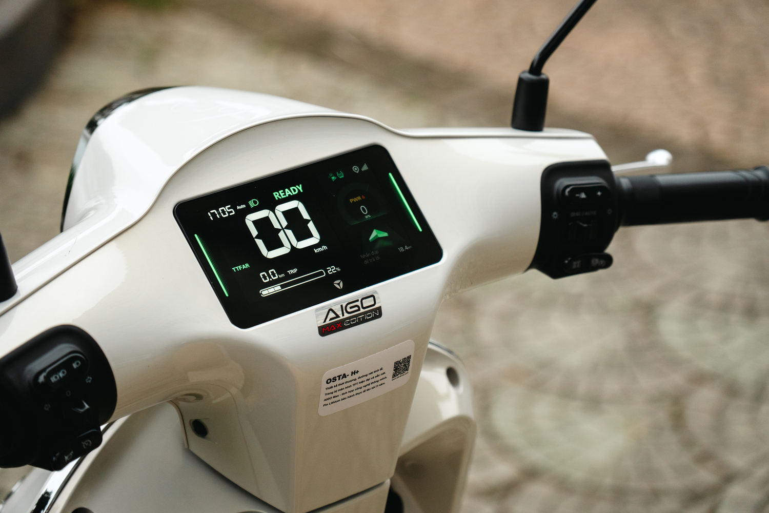 Đánh giá Yadea Osta: Xe máy điện dễ dùng nhưng còn điểm cần cải thiện để thuận tiện hơn - Ảnh 3